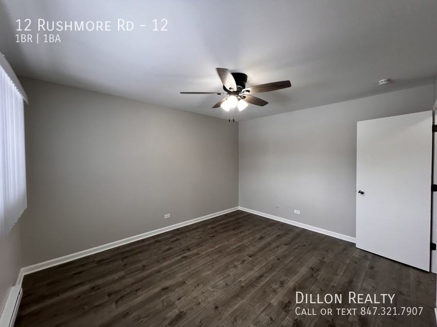 12 Rushmore Rd #12 - Photo 6 of 9