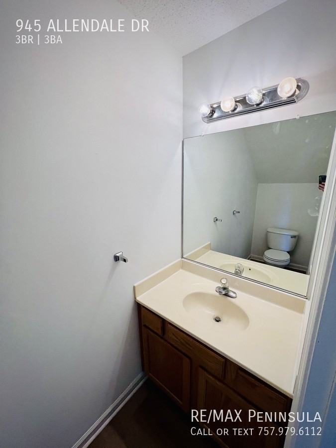 945 Allendale Dr - Photo 5 of 14