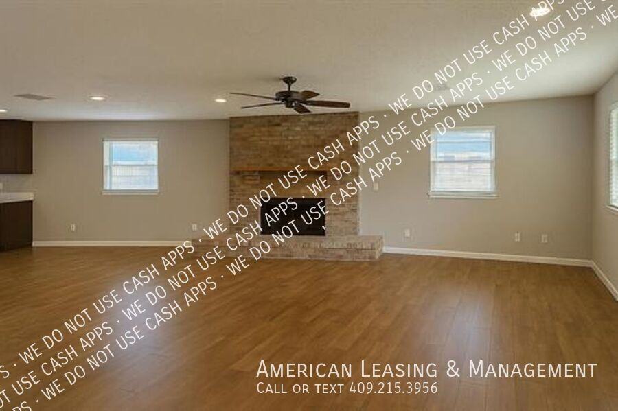 13430 Moss Hill Dr - Photo 5 of 10