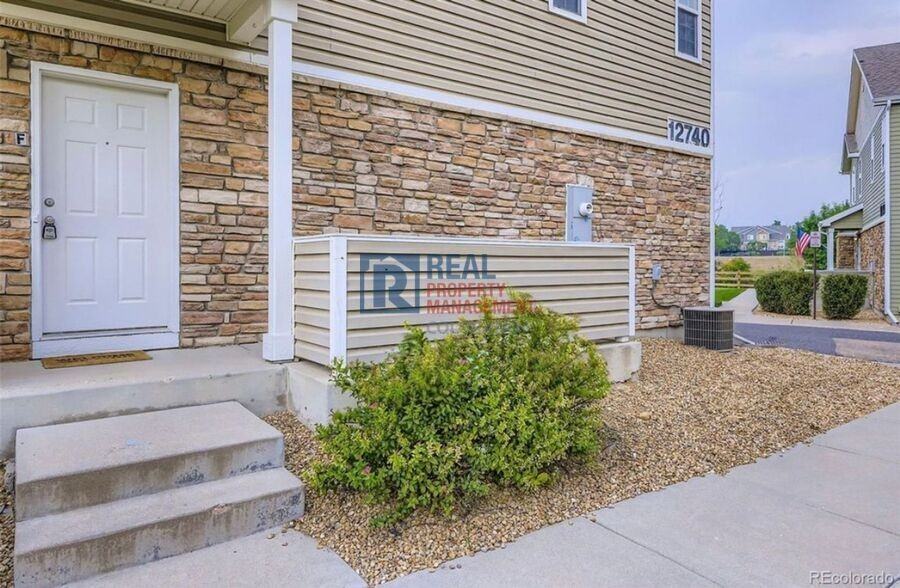 12740 Jasmine St #F - Photo 4 of 23