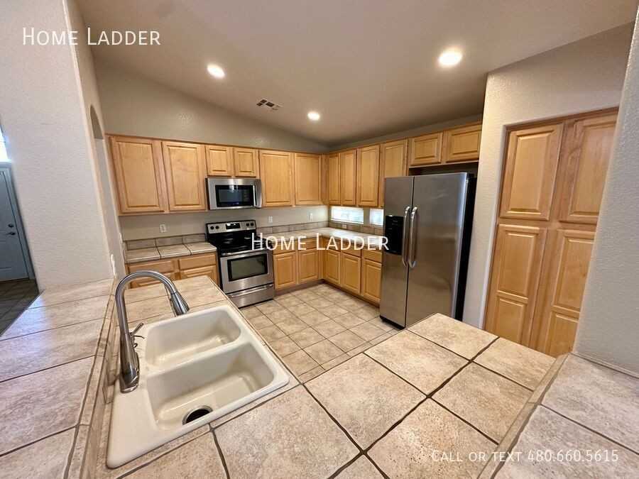 1100 E Nunneley Rd - Photo 4 of 29