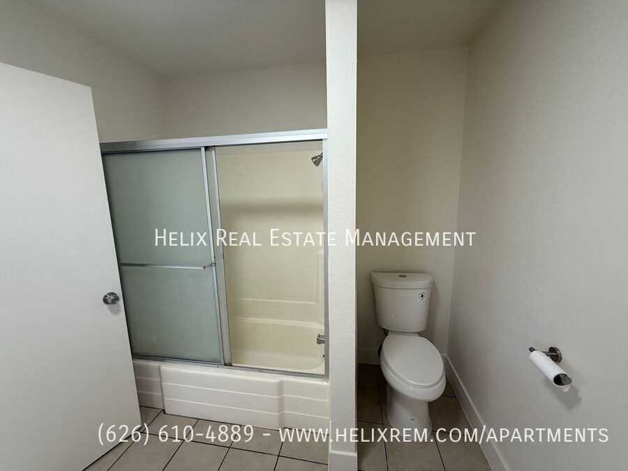 731 W Duarte Rd #14B - Photo 2 of 17