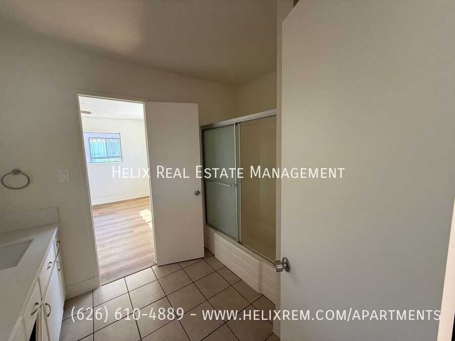 731 W Duarte Rd #14B - Photo 4 of 17