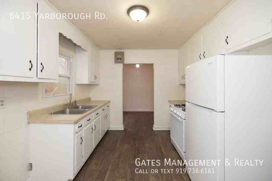 6415 Yarborough Rd - Photo 6 of 29