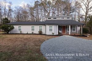 featured image of 731 Latimer St #731