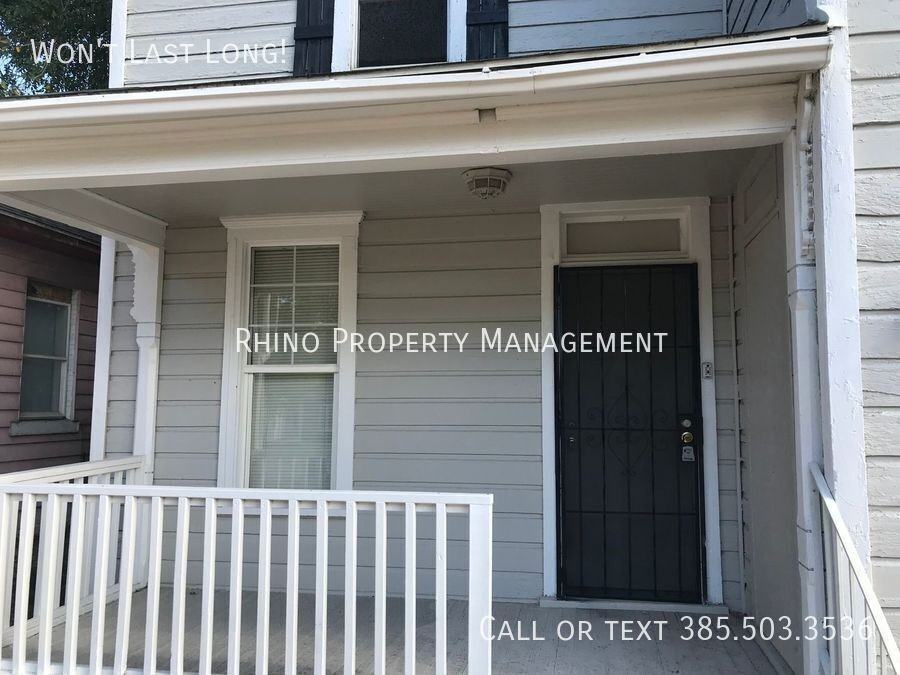 2440 B Ave #4 - Photo 6 of 8