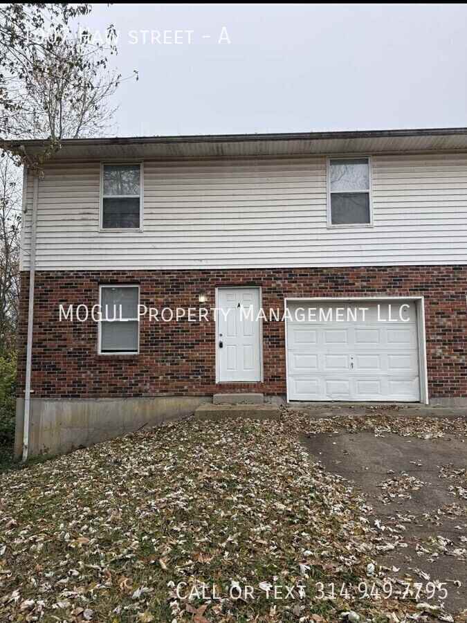 1007 Haw St #A - Photo 2 of 11