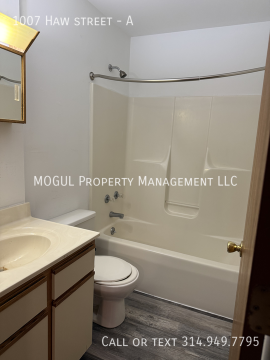 1007 Haw St #A - Photo 6 of 11