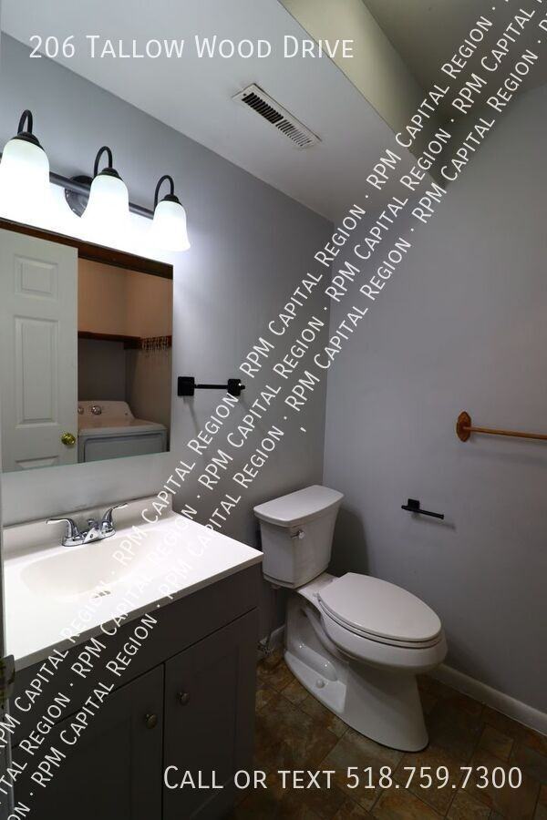 206 Tallow Wood Dr - Photo 2 of 14