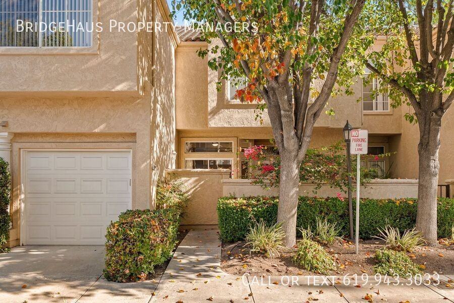 11048 Portobelo Dr - Photo 3 of 45