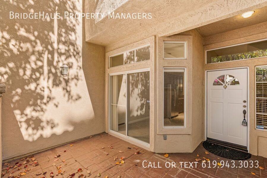 11048 Portobelo Dr - Photo 5 of 45