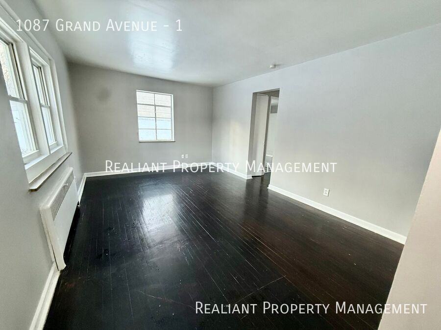 1087 Grand Ave #1 - Photo 2 of 6