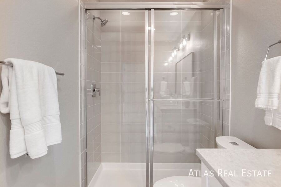 2140 S Ash St #104 - Photo 5 of 50