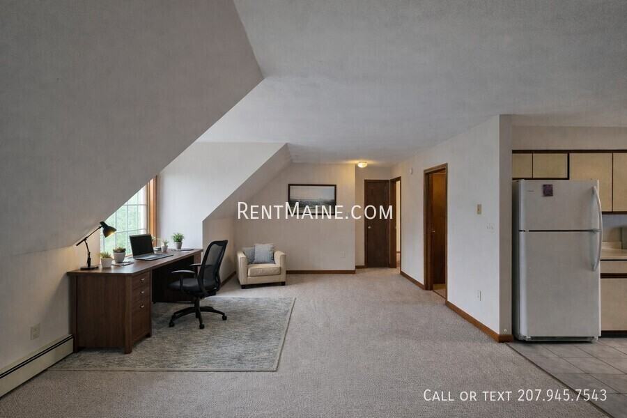 7 Hartley St #5 - Photo 5 of 19