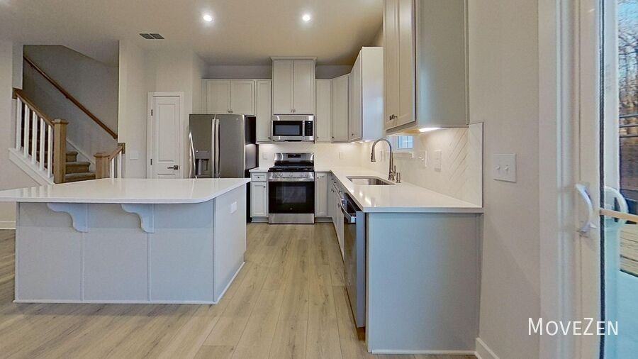 208 Lograto Ln - Photo 7 of 37