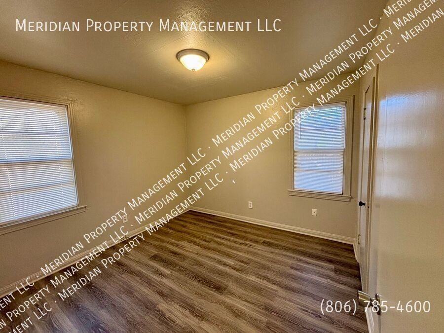 1506 36th St - Photo 4 of 8