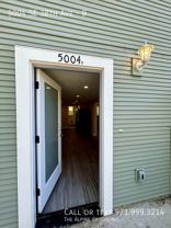 5004 Se 38th Ave #B - Photo 1 of 1