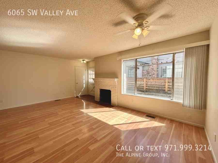 6065 Sw Valley Ave - Photo 7 of 30