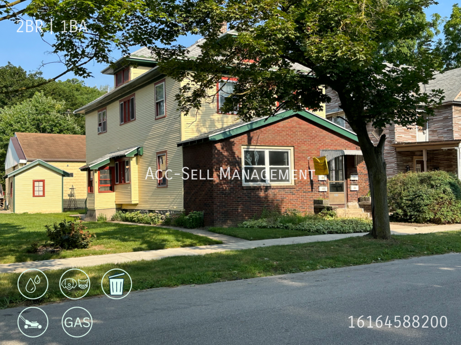 209 Valley Ave Nw #1 - Photo 2 of 12