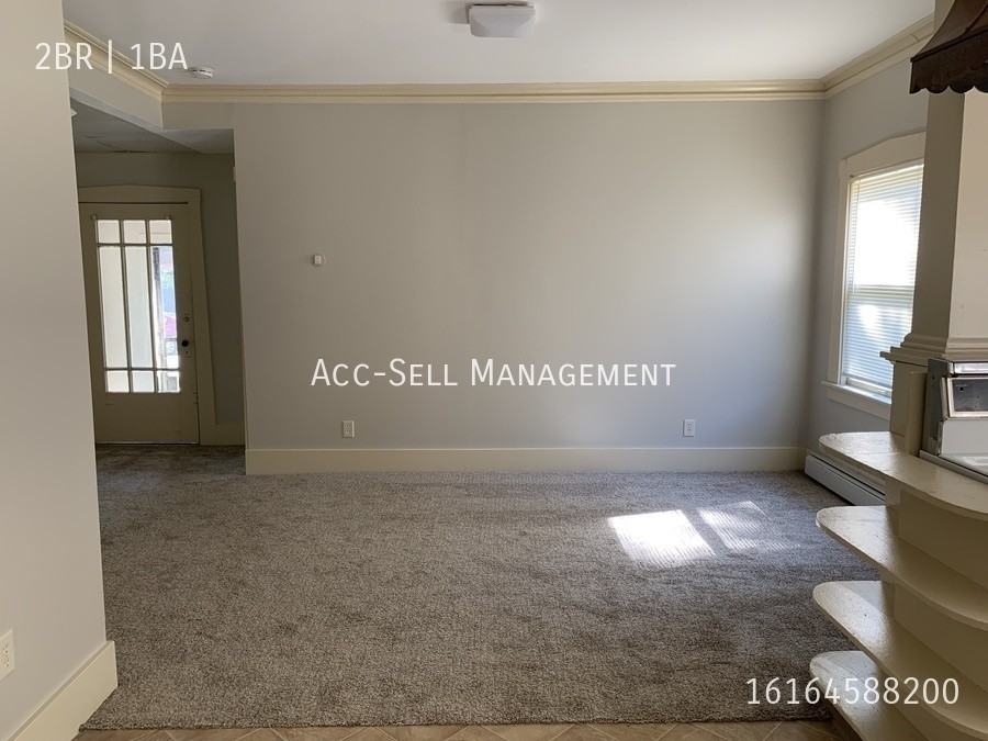 209 Valley Ave Nw #1 - Photo 5 of 12