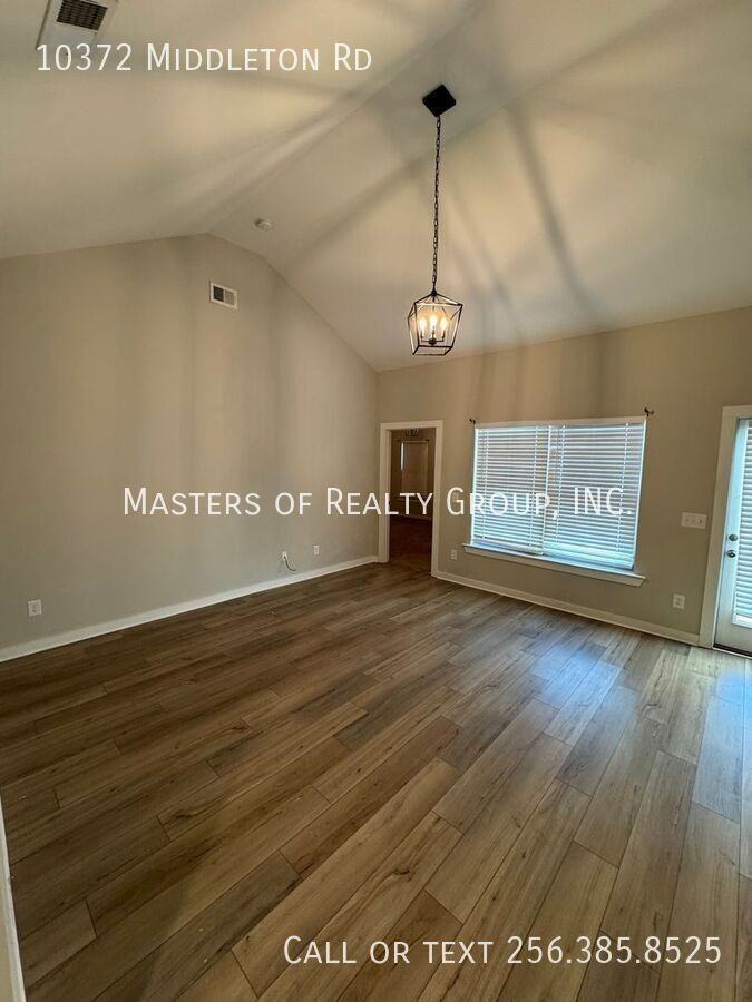 10372 Middleton Rd - Photo 3 of 13