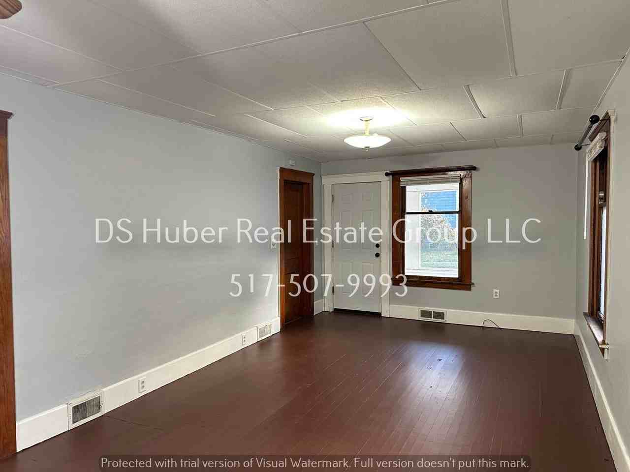 1415 Lansing Ave - Photo 2 of 16