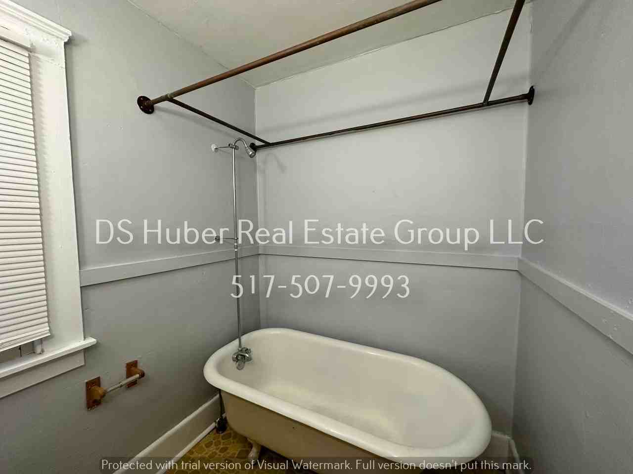 1415 Lansing Ave - Photo 7 of 16