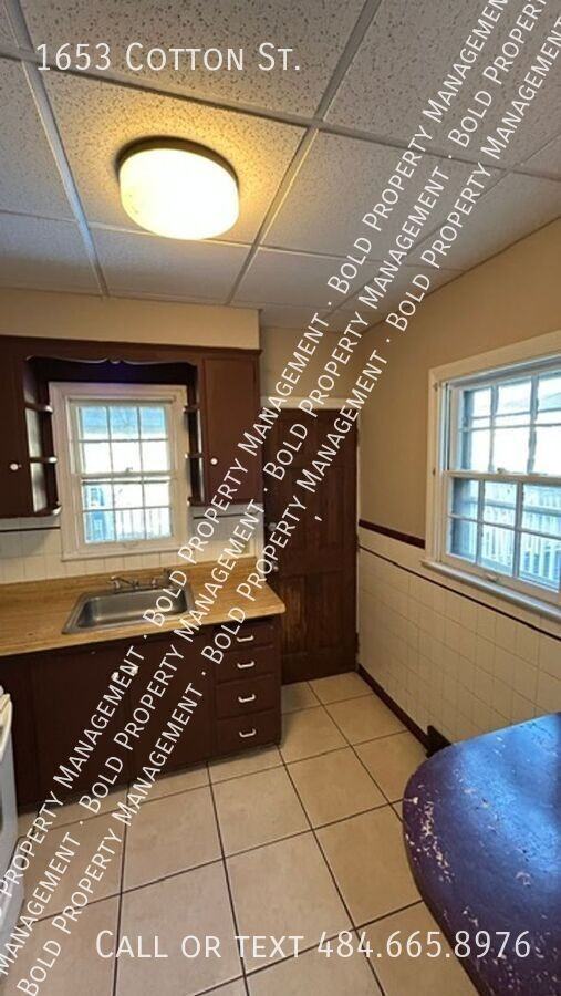 1653 Cotton St - Photo 6 of 17