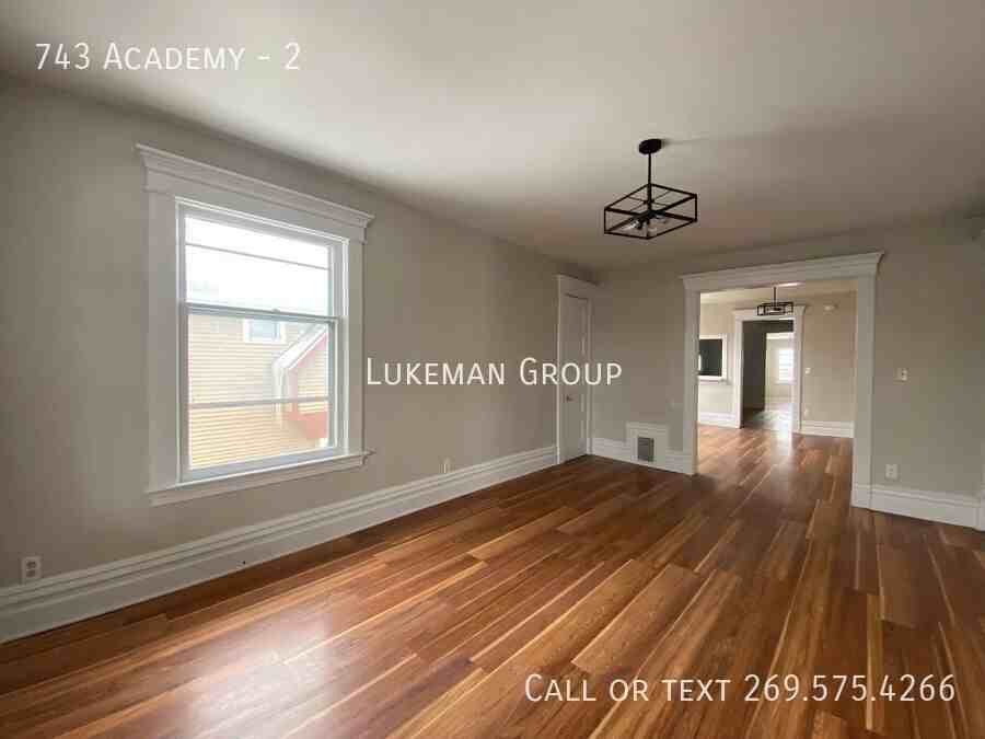 743 Academy St #2 - Photo 4 of 17
