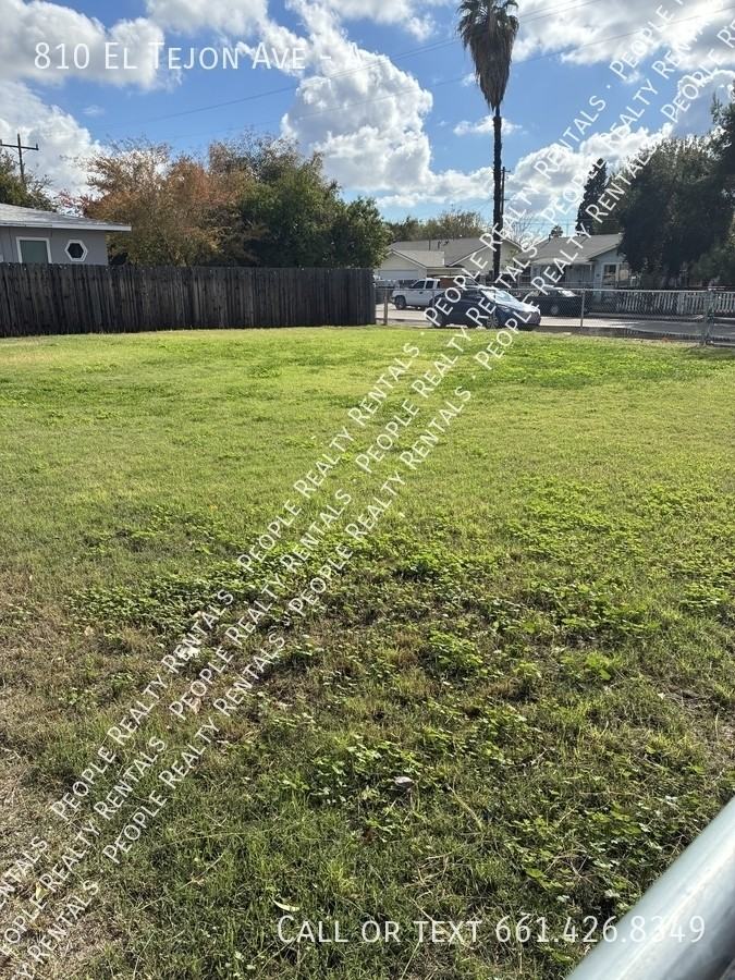 810 El Tejon Ave #A - Photo 2 of 19