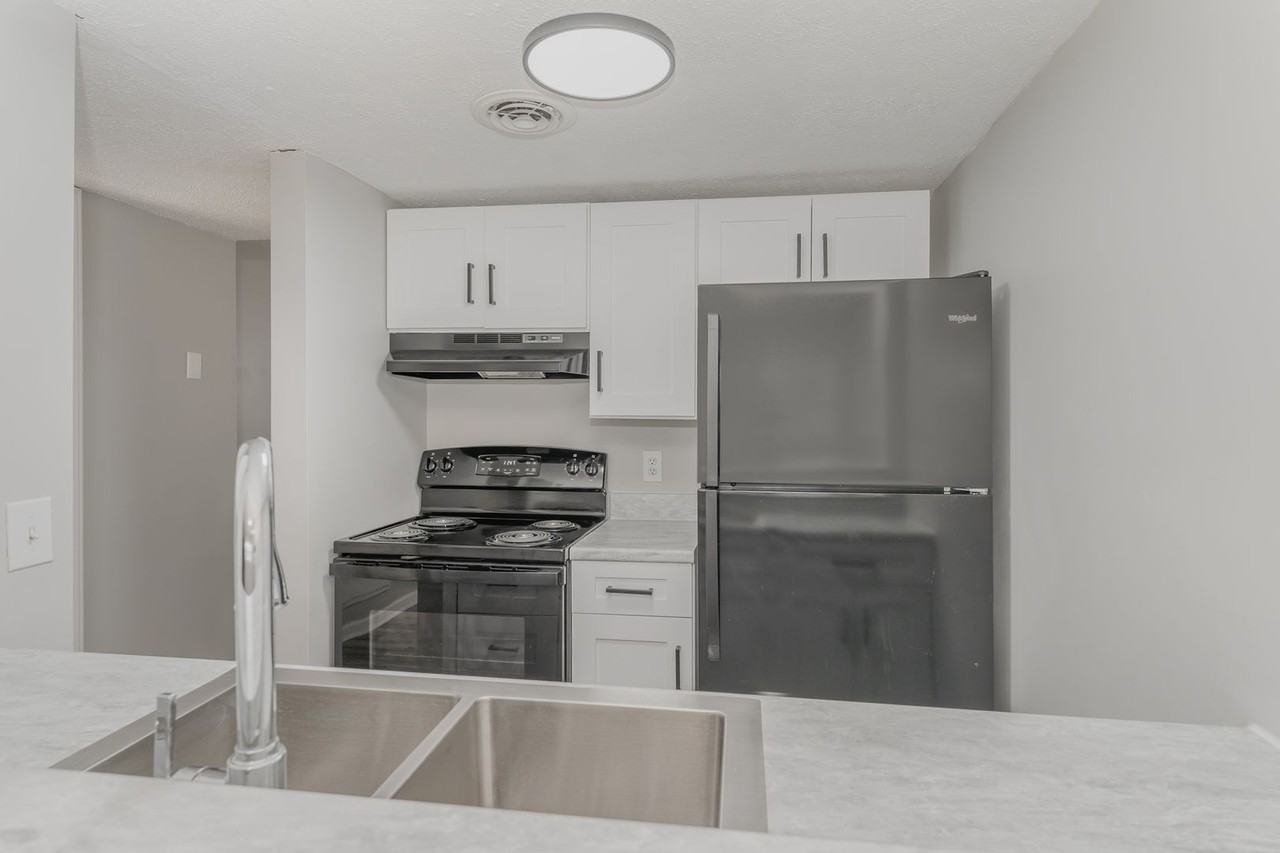 731 Old Liberty Rd #F - Photo 6 of 23