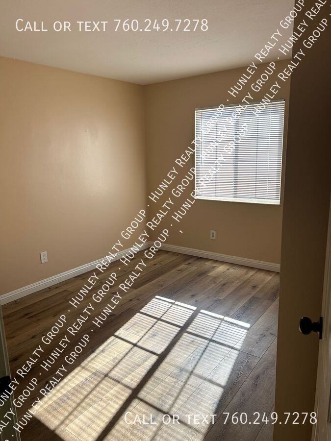 15459 Jasmine St - Photo 6 of 12