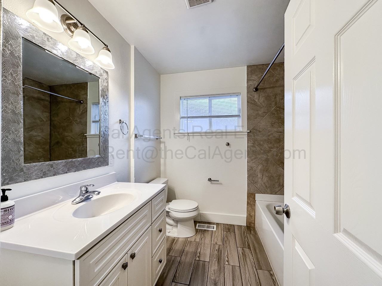 2229 88th Ave #1 - Photo 6 of 16