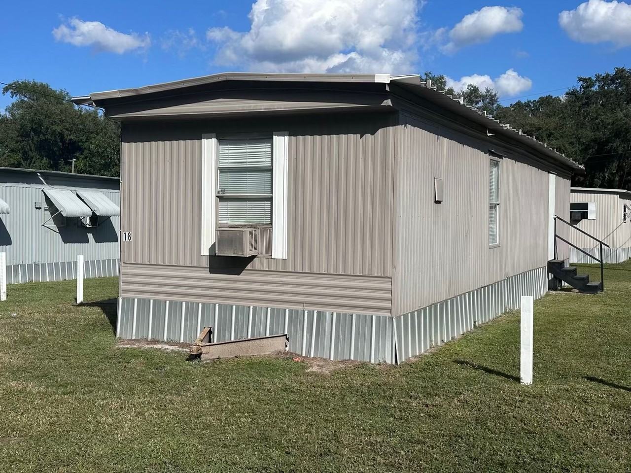 28065 Freewalt St #18MH - Photo 2 of 9