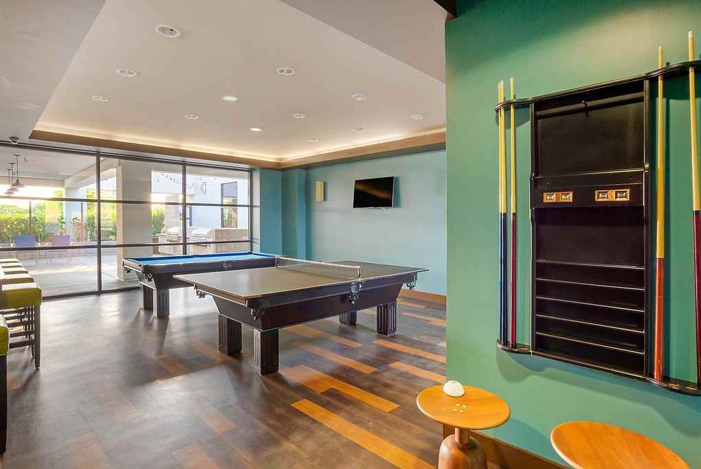 Apex - Photo 6 of 50