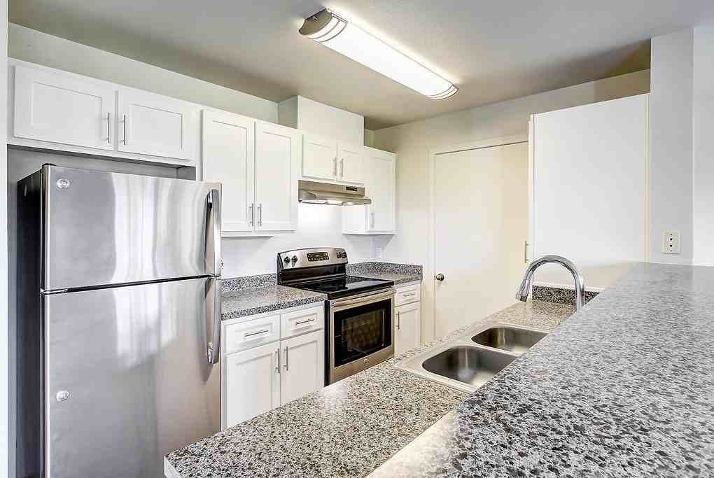 Forestview - Photo 6 of 36