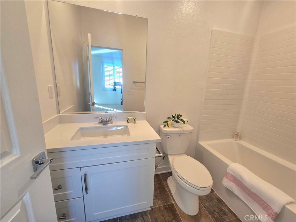 2562 E Crane Ct #2562 - Photo 6 of 36