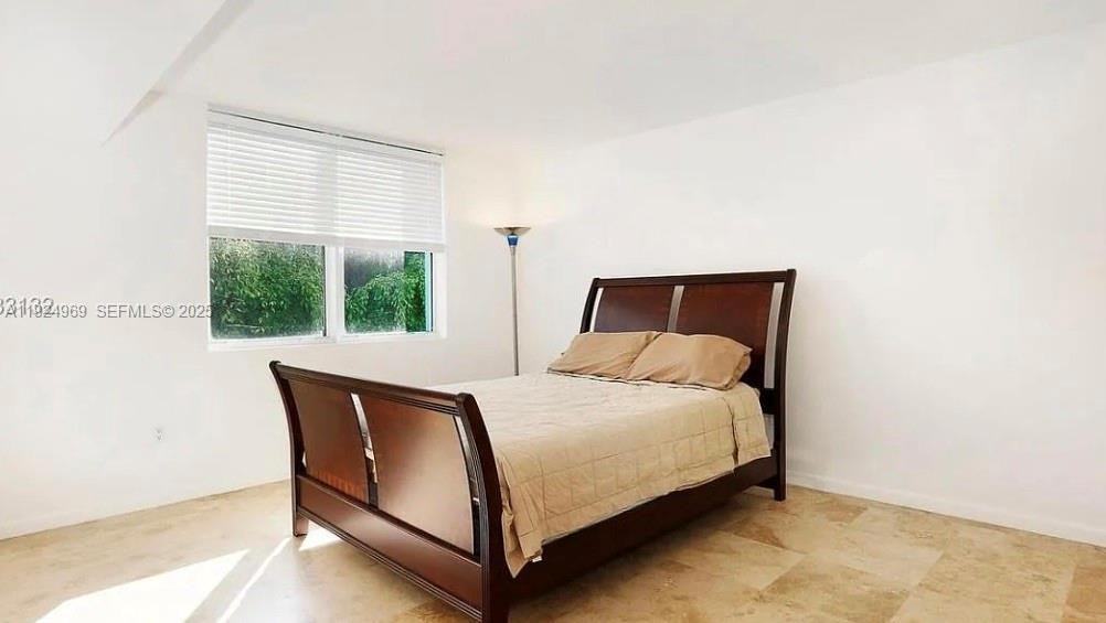 1555 N Treasure Dr #1555-314 - Photo 5 of 12