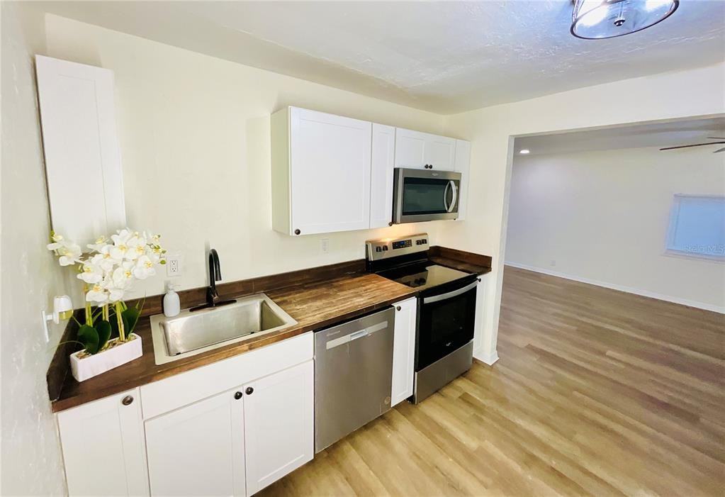 18713 Charlotte Ave #18713 - Photo 2 of 34