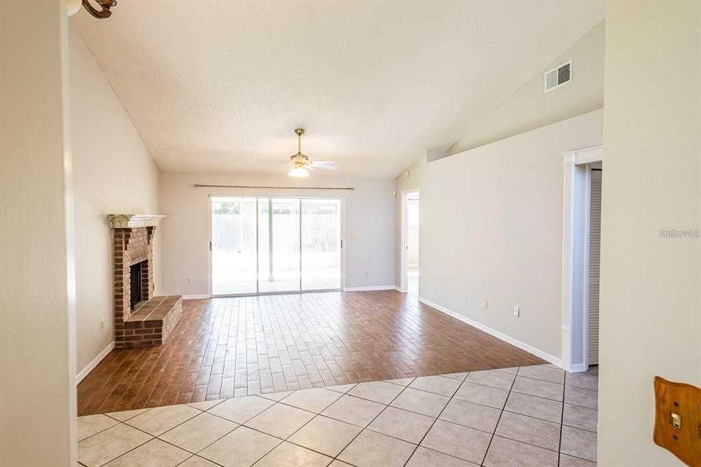 1015 Pearson Dr #1015 - Photo 5 of 11