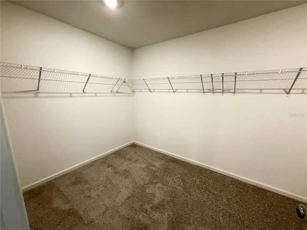 4212 Sw 82nd Ln #4212 - Photo 2 of 36