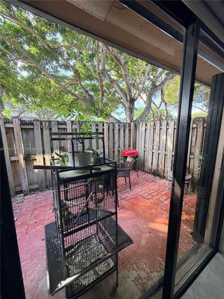 14261 Sw 94th Circle Ln - Photo 3 of 21