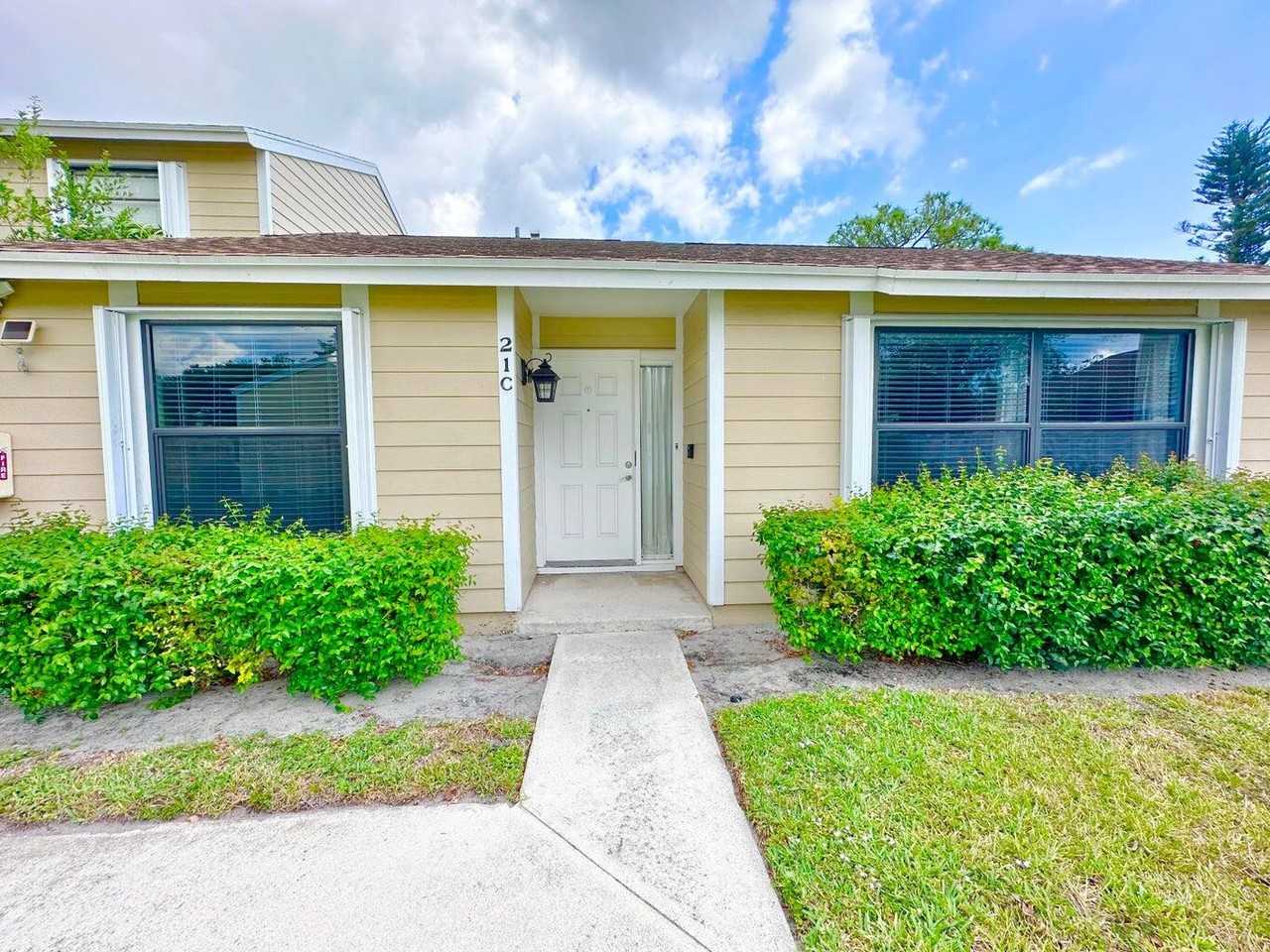 104 Lakewood Dr #10421C - Photo 2 of 49