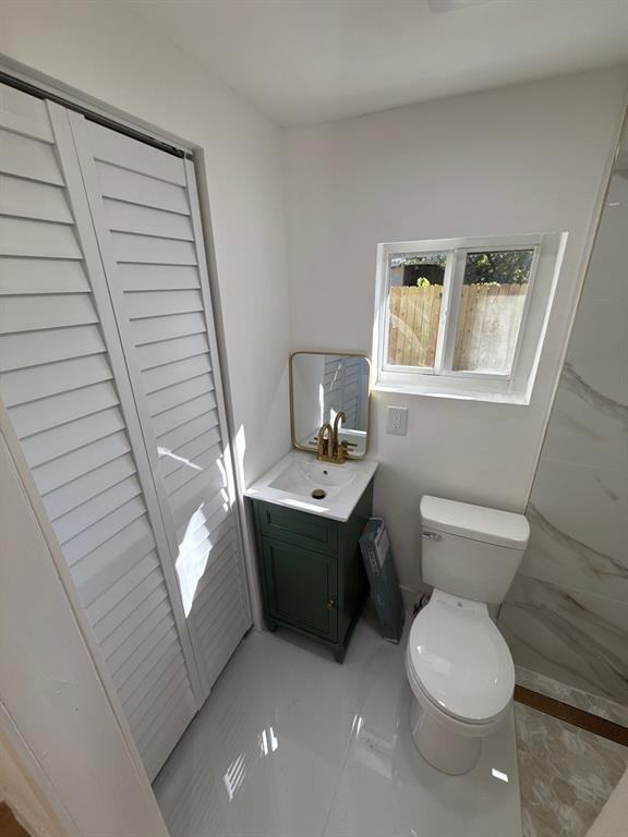 1282 Nw 35th St #1282-5 - Photo 3 of 12