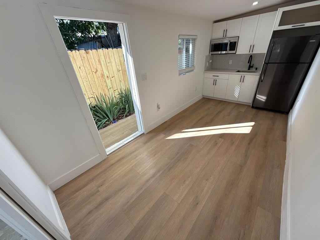 1282 Nw 35th St #1282-5 - Photo 7 of 12