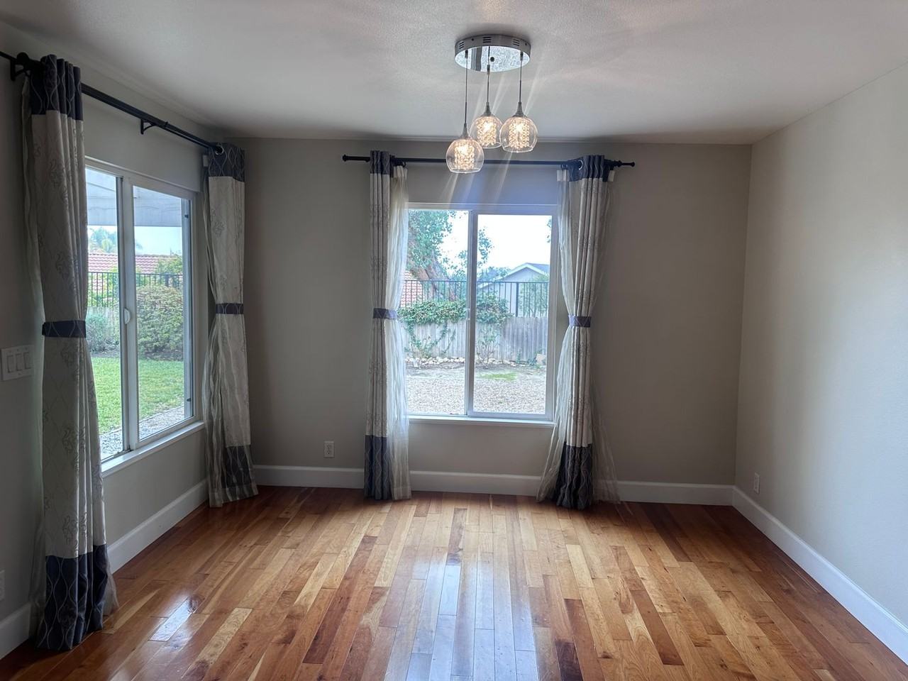 2332 Camino Del Sol - Photo 7 of 22