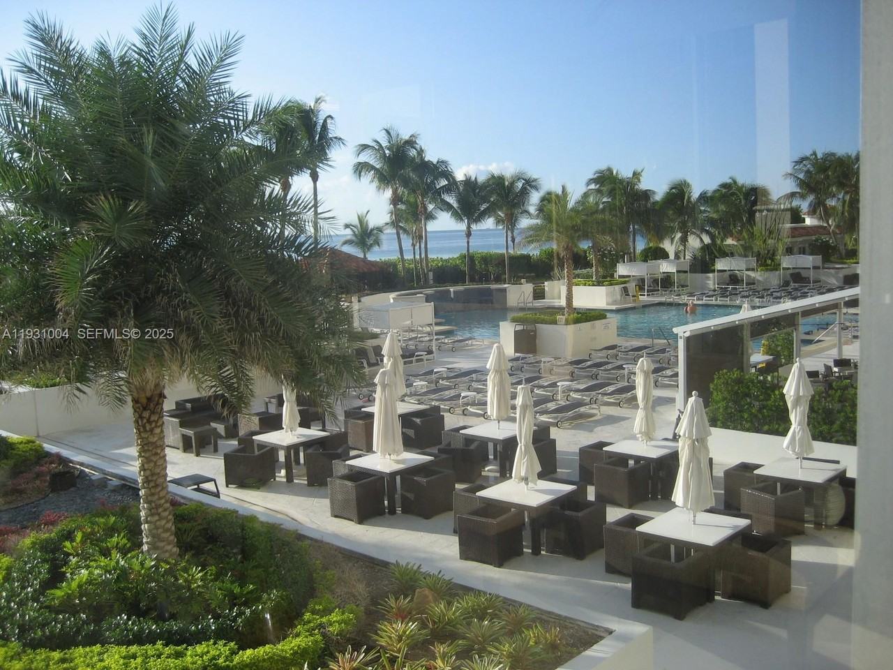 Blue & Green Diamond Condominiums #4779-806 - Photo 3 of 20