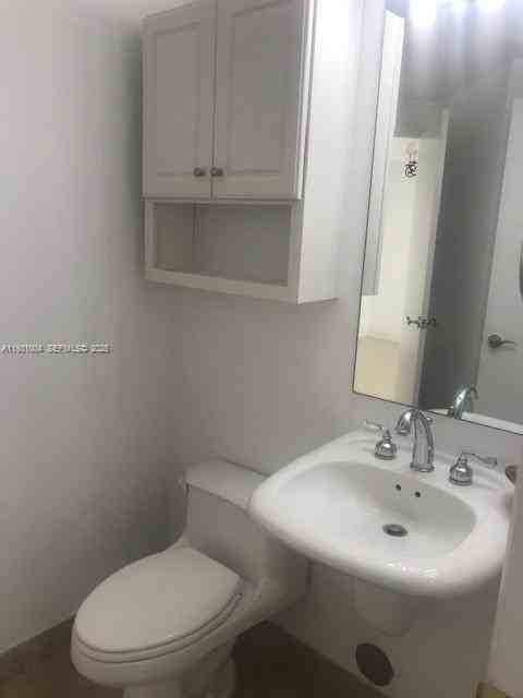 Blue & Green Diamond Condominiums #4779-806 - Photo 5 of 20