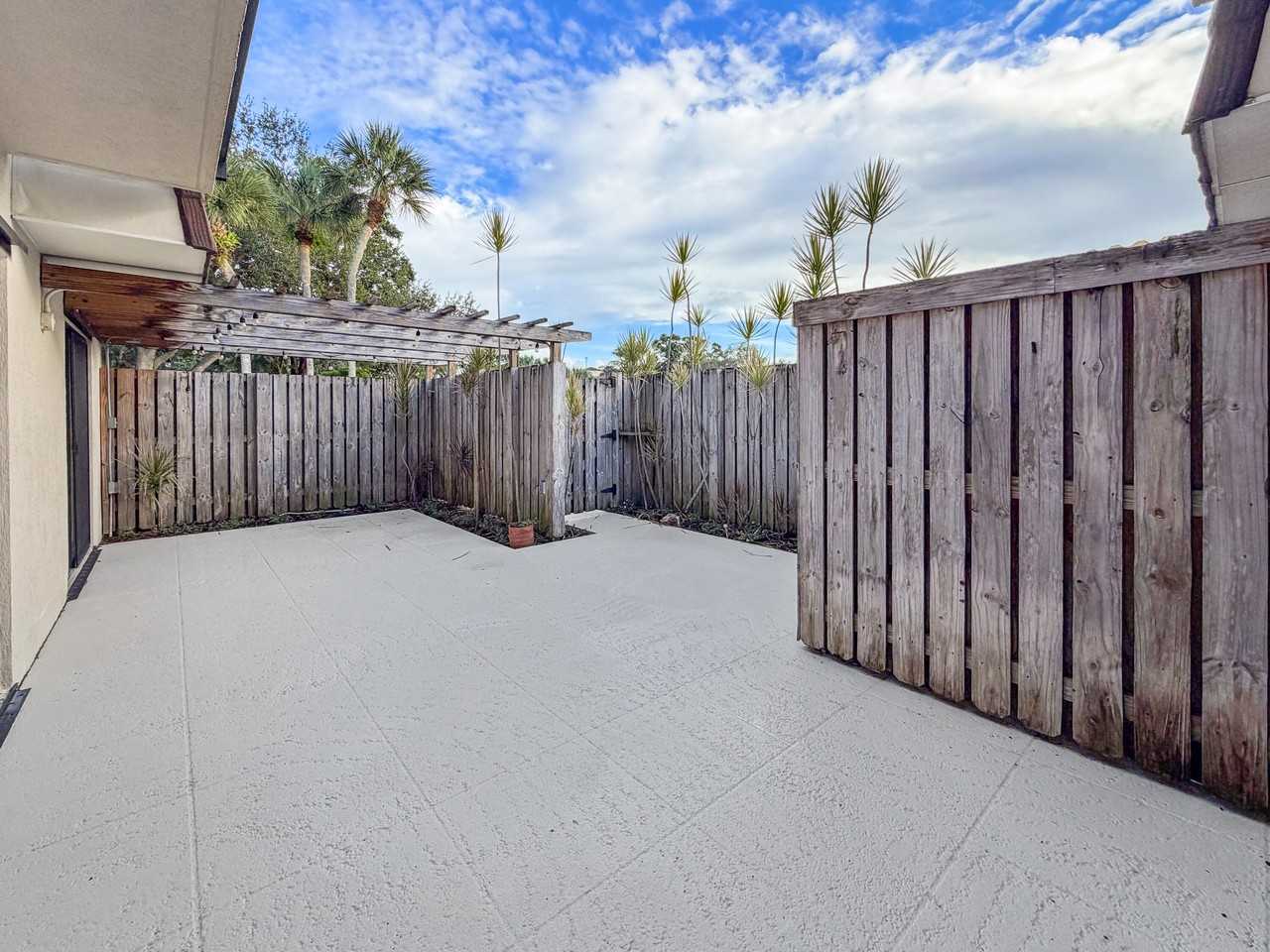 306 3rd Ln #306 - Photo 4 of 19