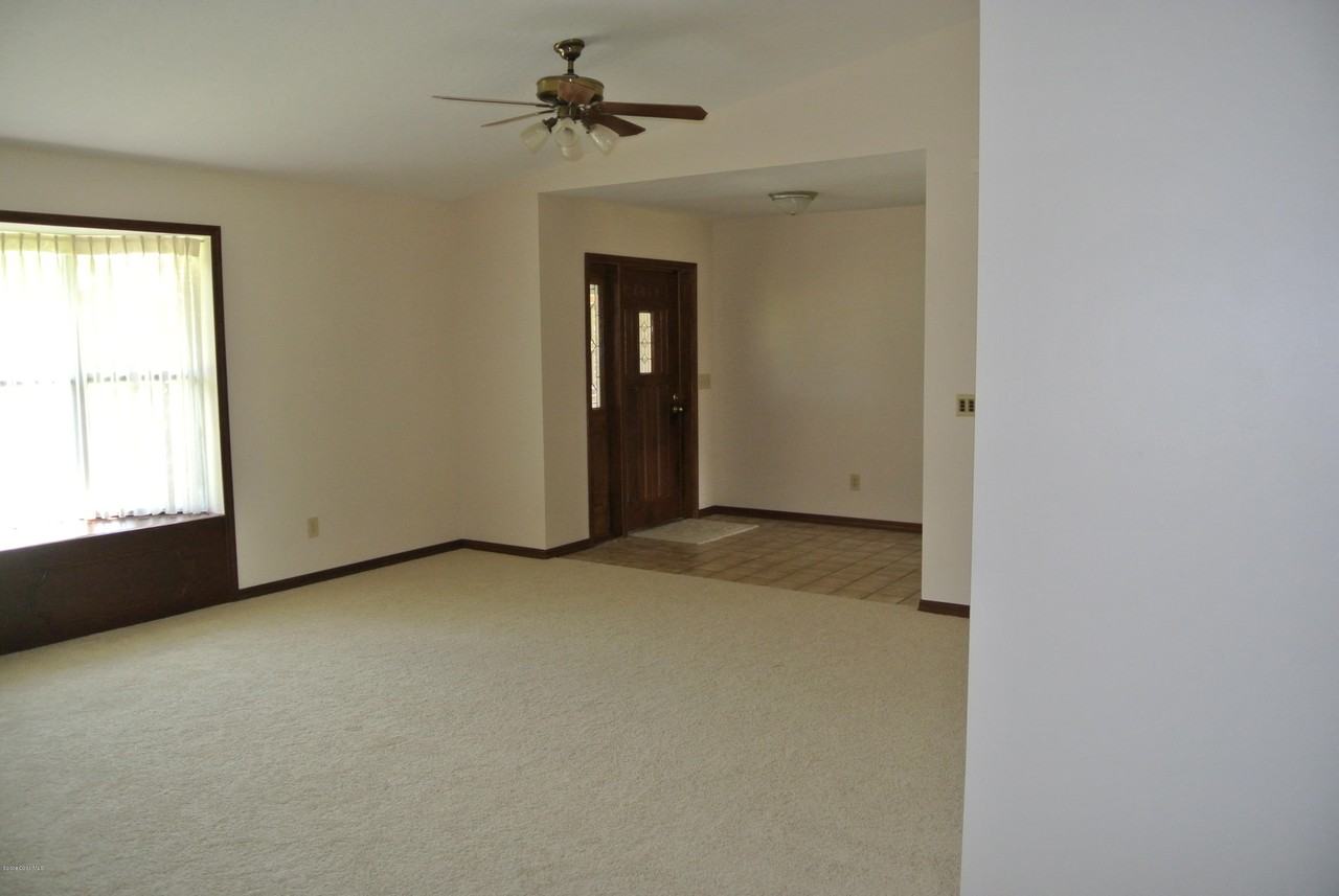 321 Huntsville St Ne #321 - Photo 6 of 15